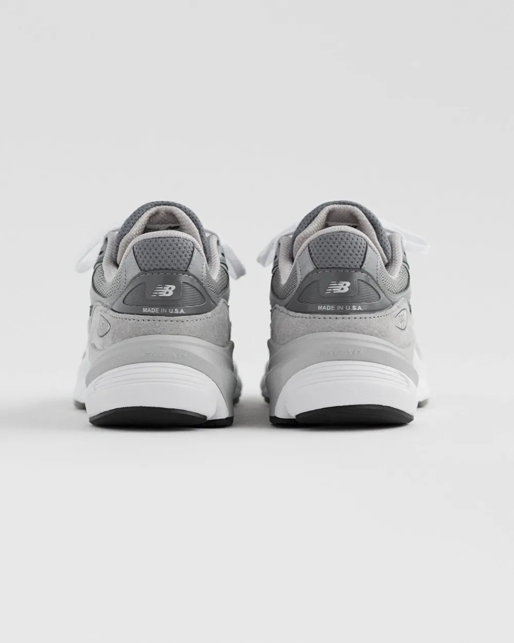 New Balance M's 990v6 'Made in USA' Grey Clearance