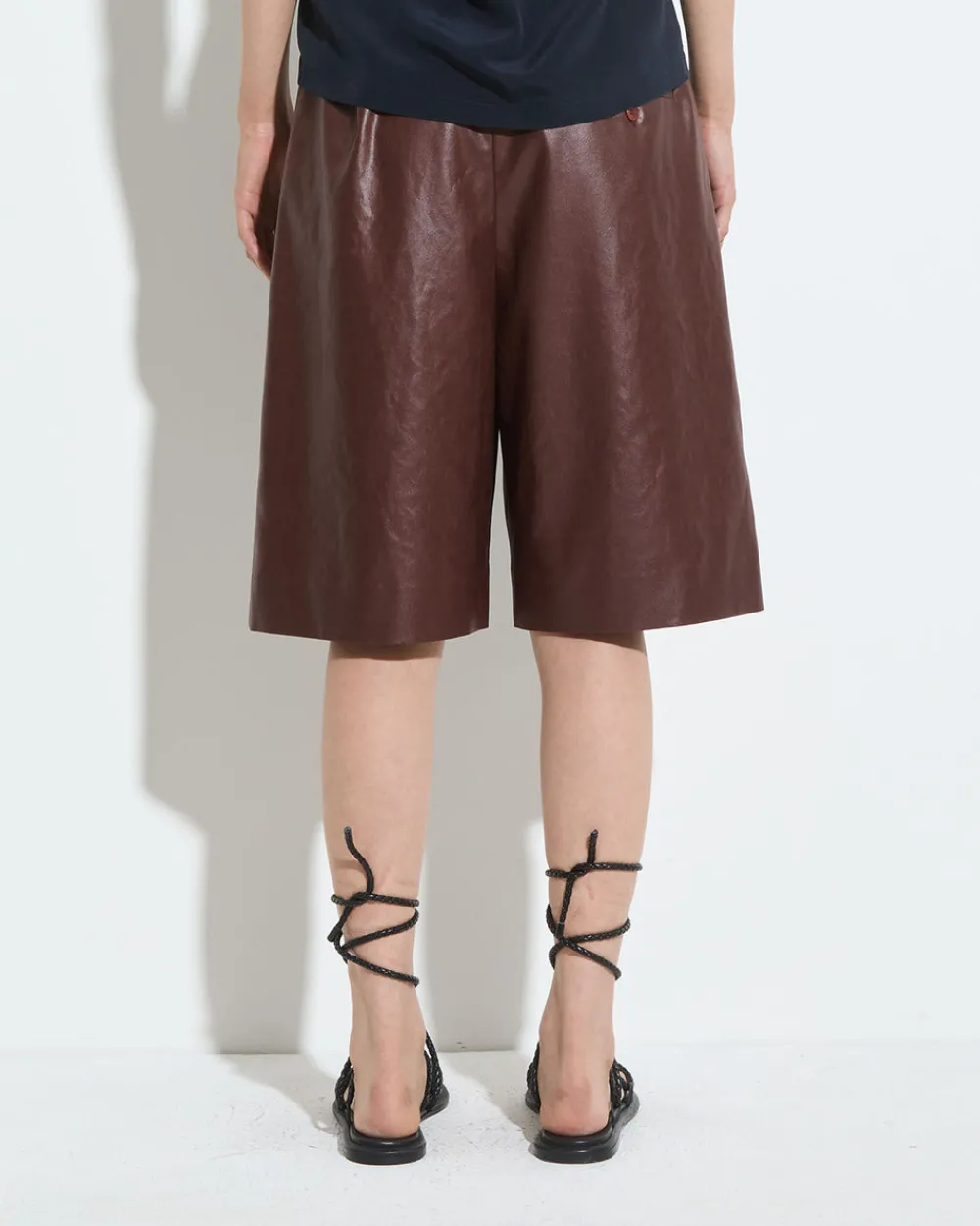 Christian Wijnants Posur Shorts Dark Rust Clearance