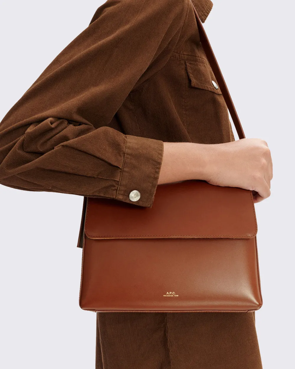 A.P.C. Sac Virginie Flap Noisette Online