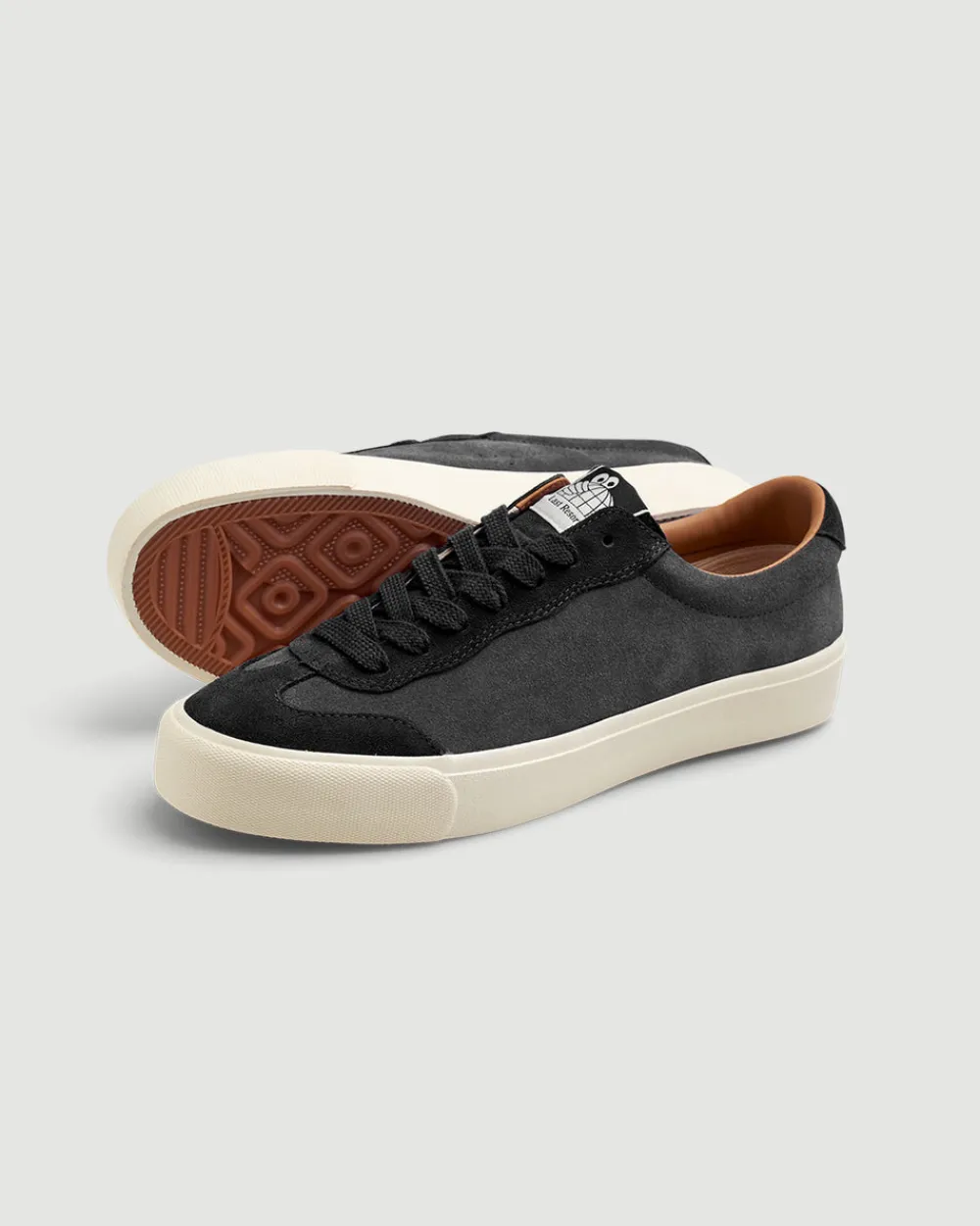 Last Resort AB VM004 Milic Lo Black Graphite/White Hot